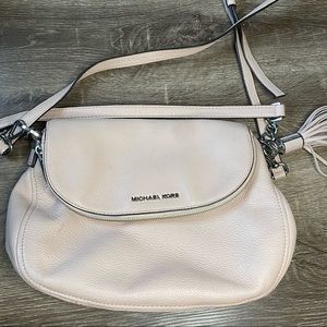 Beautiful light pink Michael Kors crossbody purse!